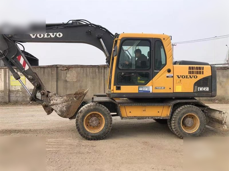 VOLVO EW145B - Колесен багер: снимка 2 VOLVO EW145B - Колесен багер: снимка 2