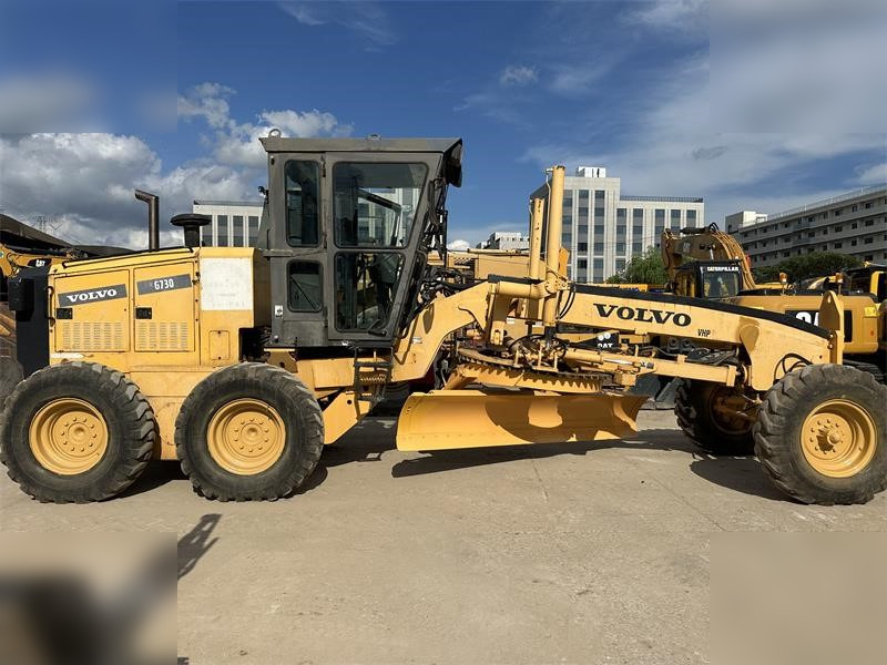 VOLVO G730 VHP - Грейдер: снимка 2 VOLVO G730 VHP - Грейдер: снимка 2