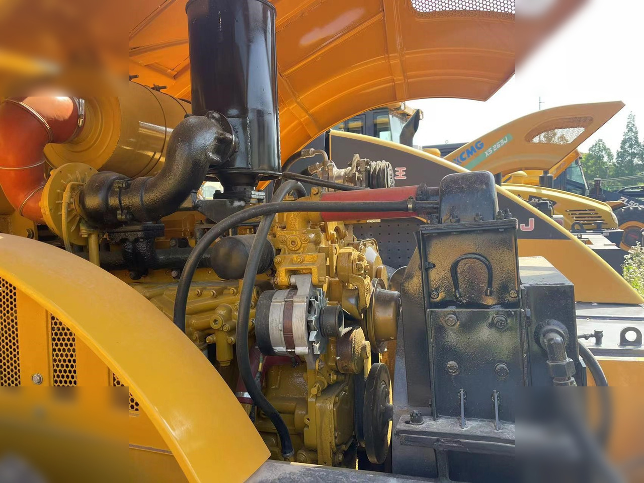 XCMG XS223J - Валяк: снимка 5 XCMG XS223J - Валяк: снимка 5