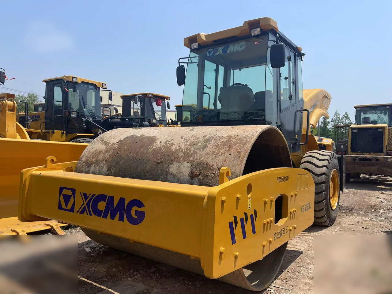 XCMG XS223J - Валяк: снимка 4 XCMG XS223J - Валяк: снимка 4