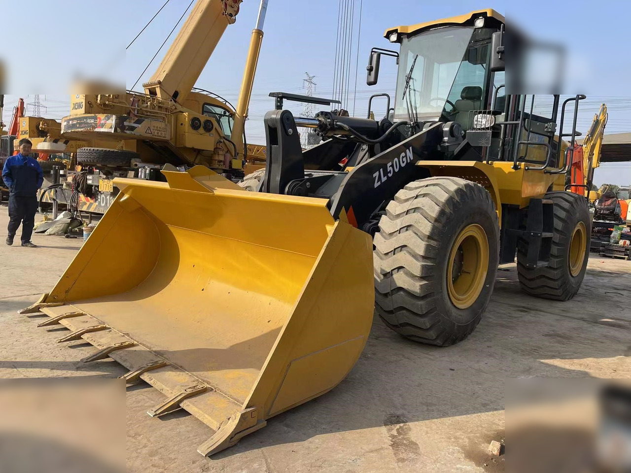 XCMG ZL50GN - Колесен товарач: снимка 3 XCMG ZL50GN - Колесен товарач: снимка 3