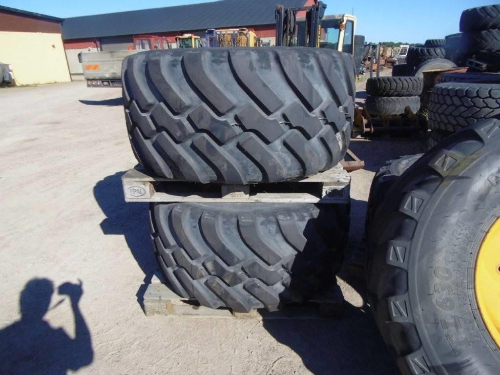 Däck Twin 600/55R - Гума за Товарач: снимка 1 Däck Twin 600/55R - Гума за Товарач: снимка 1