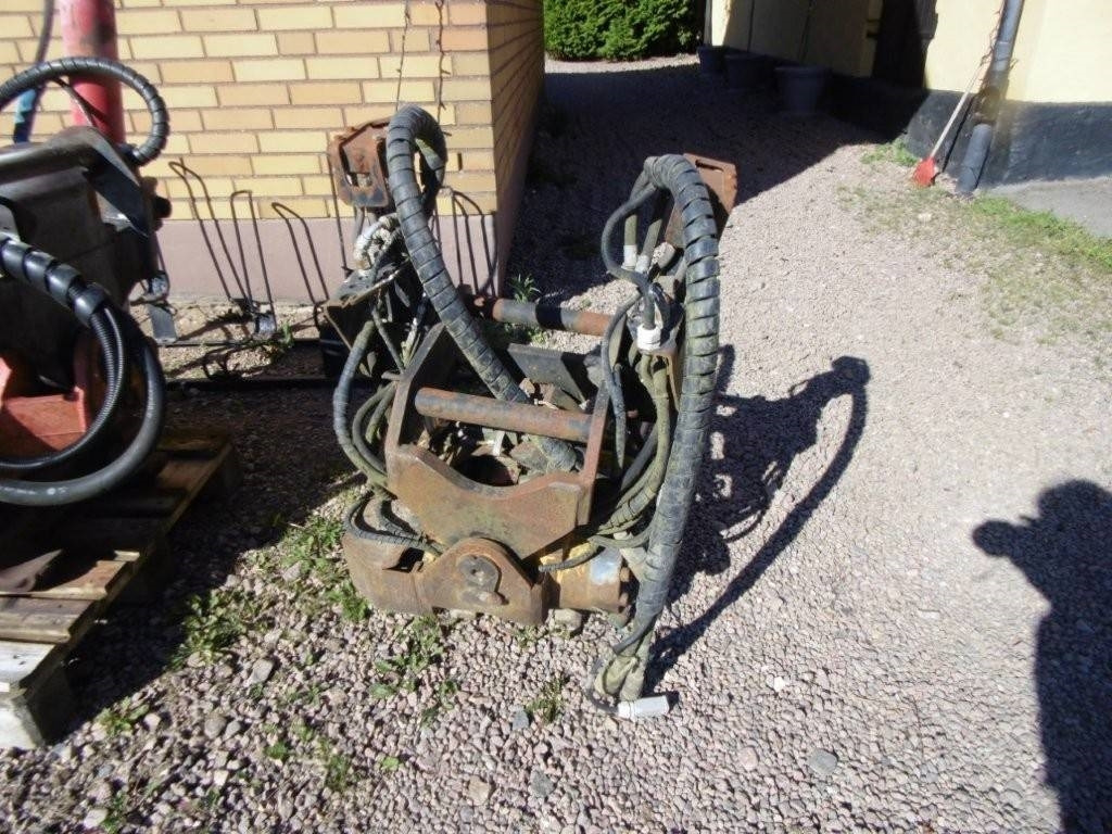 Engcon rotor tilt - Тилтротатор за Строителна техника: снимка 2 Engcon rotor tilt - Тилтротатор за Строителна техника: снимка 2