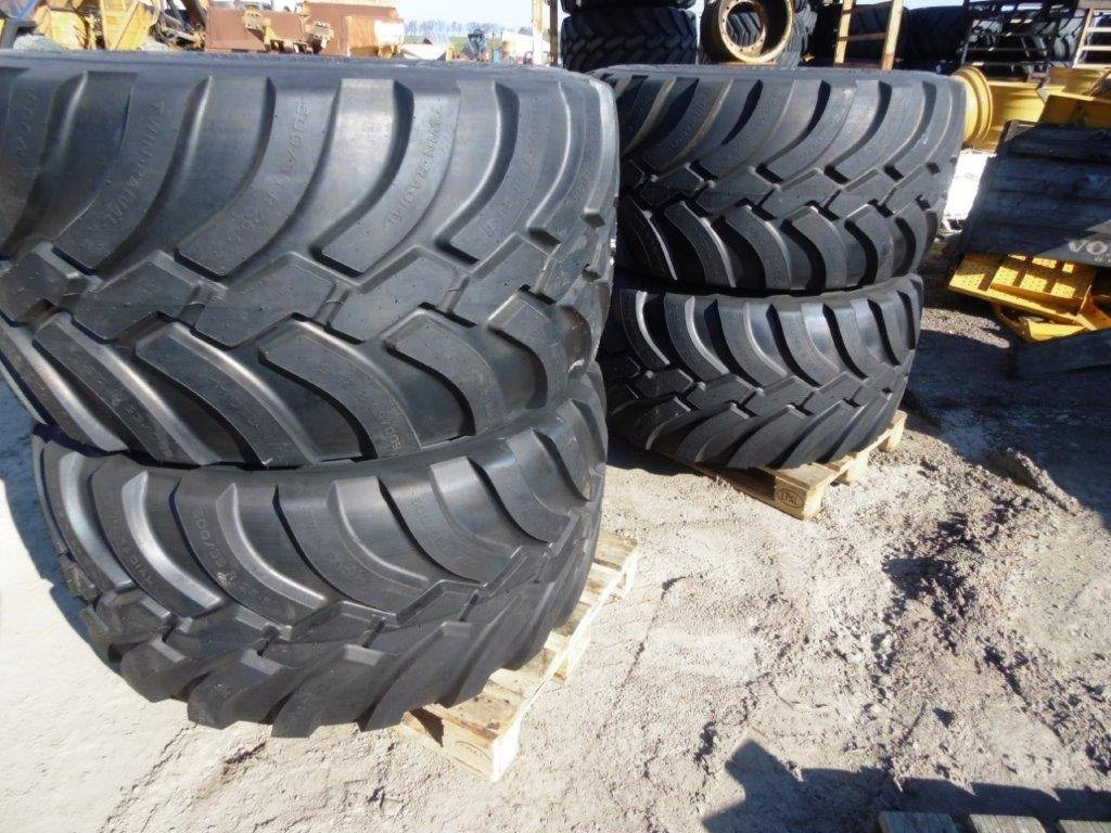 Trelleborg Twin 600-55-26,5 - Гума за Строителна техника: снимка 2 Trelleborg Twin 600-55-26,5 - Гума за Строителна техника: снимка 2