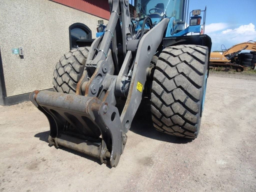 Volvo L 220 G - Колесен товарач: снимка 4 Volvo L 220 G - Колесен товарач: снимка 4