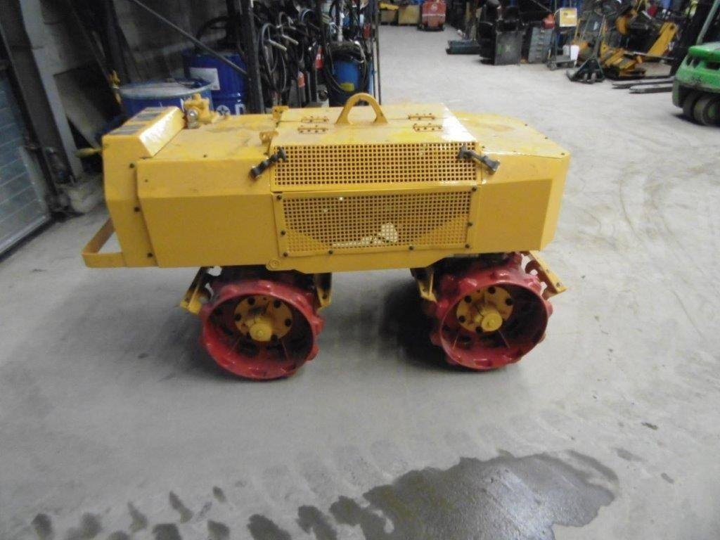 Wacker Lerpackningsvält WDH 86/110 1400 kg - Мини валяк: снимка 2 Wacker Lerpackningsvält WDH 86/110 1400 kg - Мини валяк: снимка 2