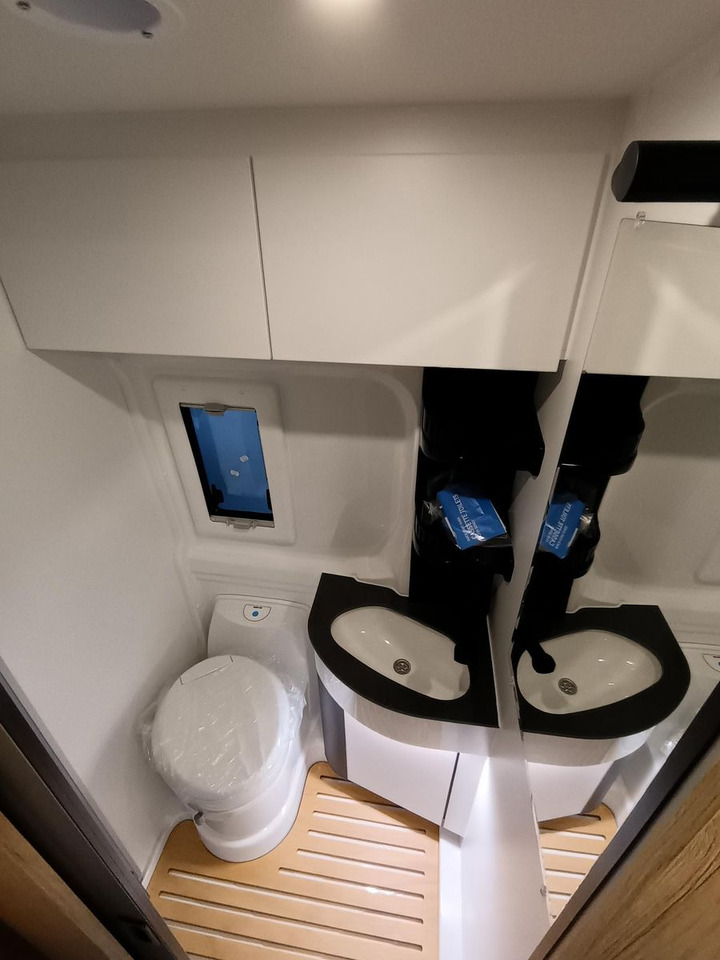 Кемпер ван Clever Celebration 600 MJ 24*KLIMAAUTOMATIK*ACC*SOFORT*: снимка 20