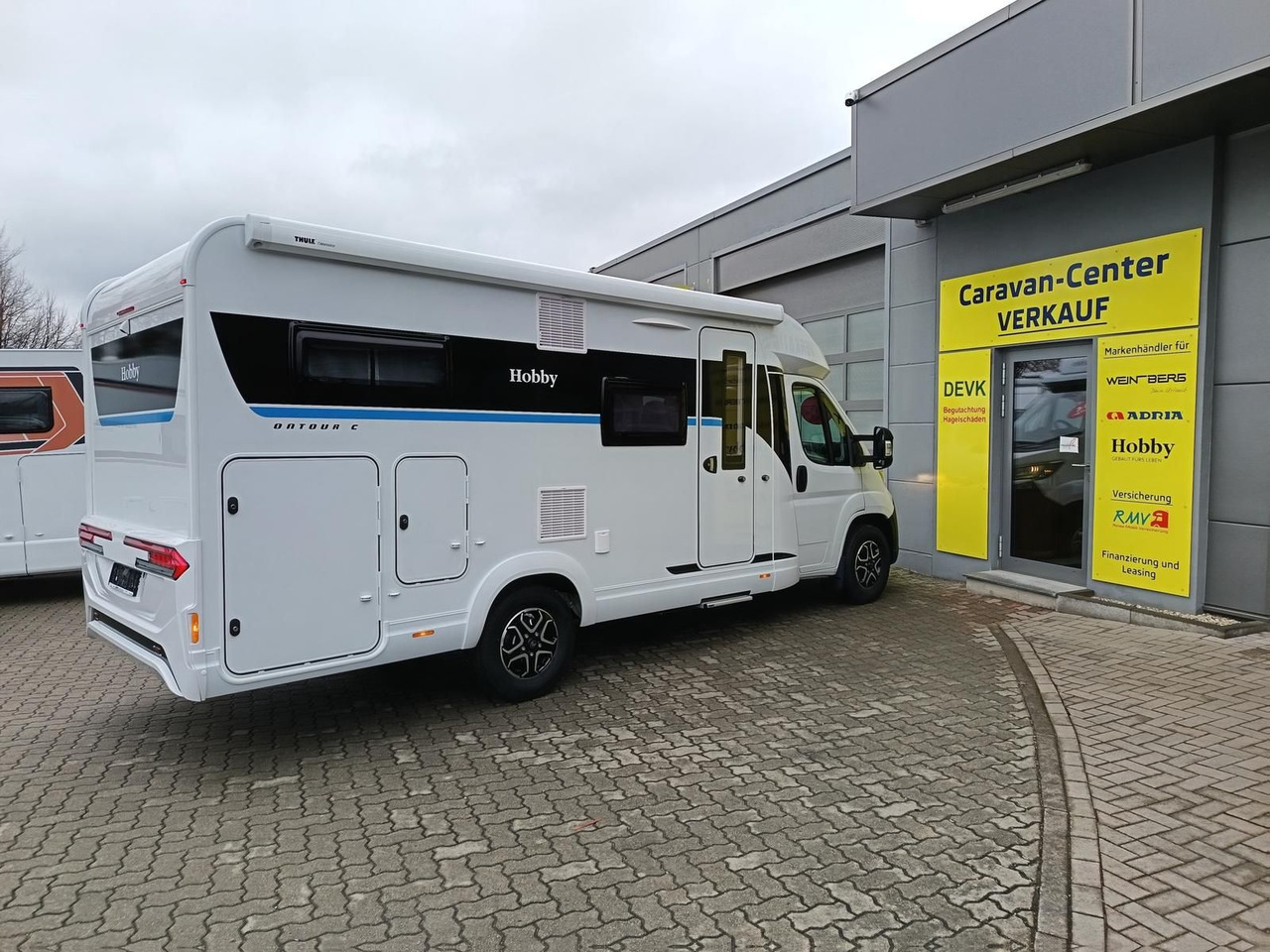 Hobby Ontour C680 GE*AUTOMATIK*LITHIUM*MARKISE*SOFORT* - Полуинтегриран кемпер: снимка 5 Hobby Ontour C680 GE*AUTOMATIK*LITHIUM*MARKISE*SOFORT* - Полуинтегриран кемпер: снимка 5
