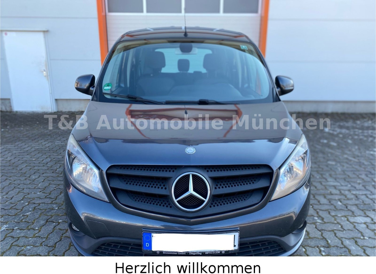 Лизинг на  Mercedes-Benz Citan Kombi 111 CDI*Lang*Tourer*Klima*PDC*Euro6* Mercedes-Benz Citan Kombi 111 CDI*Lang*Tourer*Klima*PDC*Euro6*: снимка 8