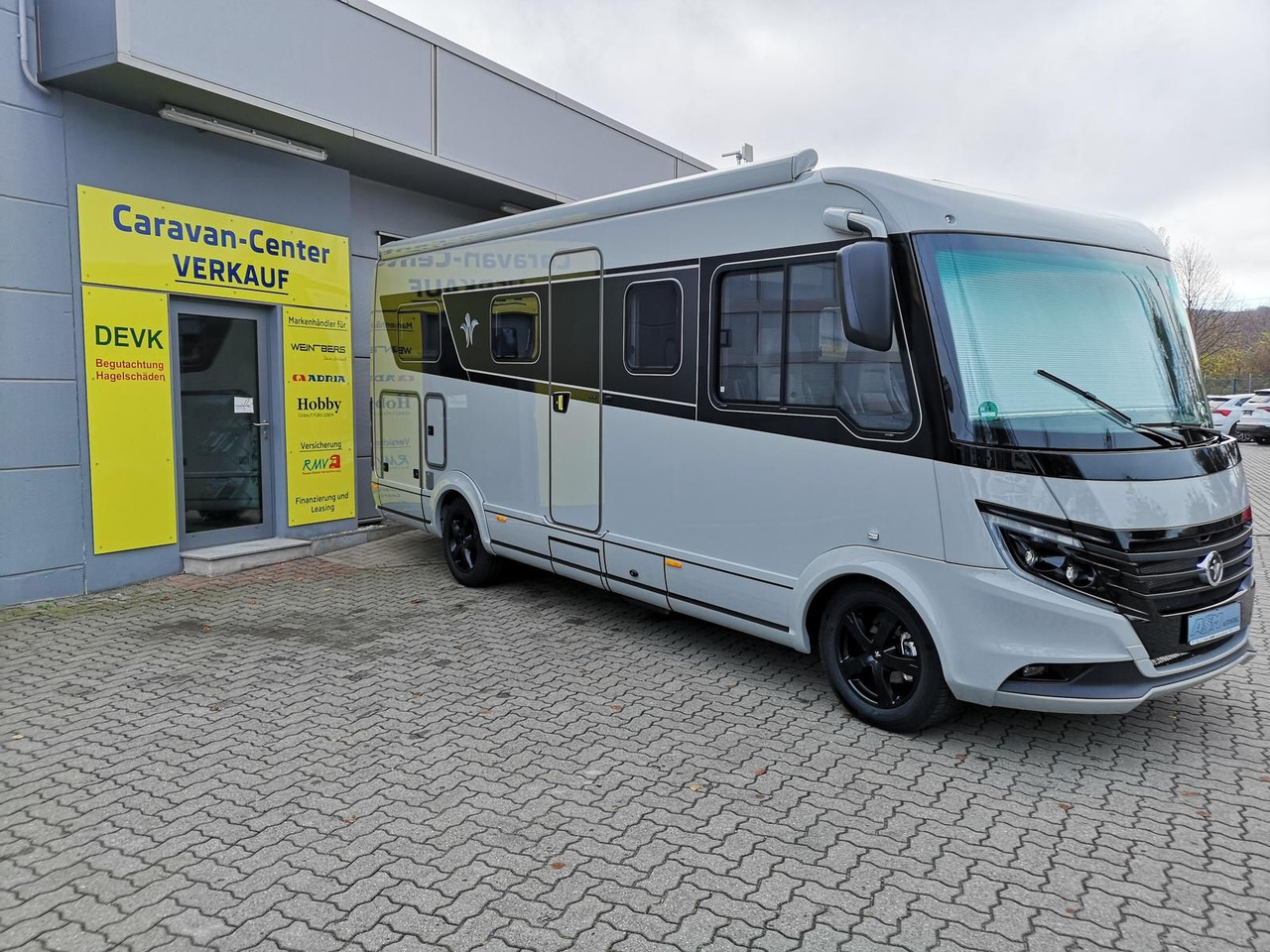 Niesmann + Bischoff iSmove 6.9 E 132 kW+AHK+SOLAR+ALDE+KLIMA+NAVI - Интегриран кемпер: снимка 3 Niesmann + Bischoff iSmove 6.9 E 132 kW+AHK+SOLAR+ALDE+KLIMA+NAVI - Интегриран кемпер: снимка 3