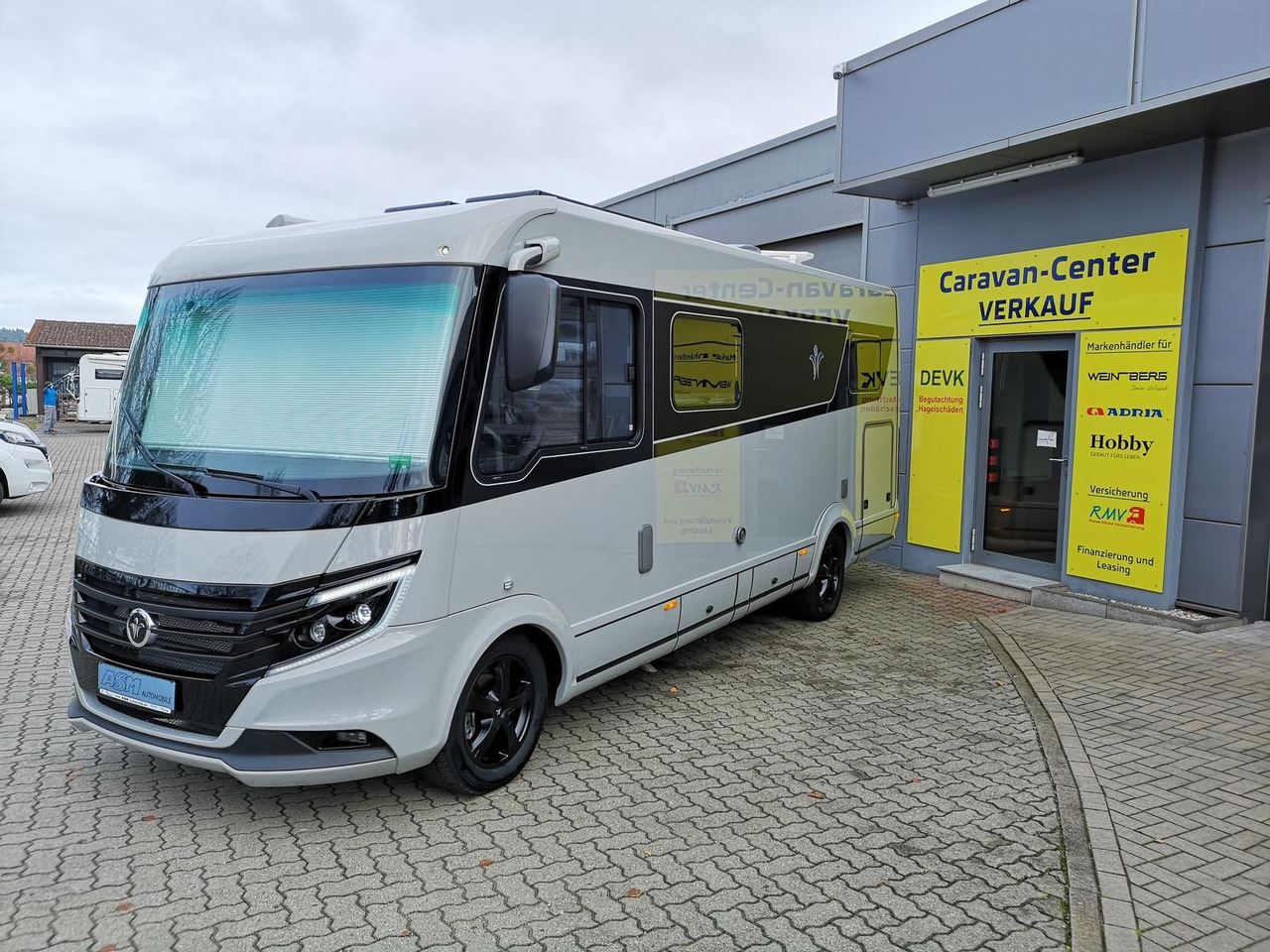Niesmann + Bischoff iSmove 6.9 E 132 kW+AHK+SOLAR+ALDE+KLIMA+NAVI - Интегриран кемпер: снимка 2 Niesmann + Bischoff iSmove 6.9 E 132 kW+AHK+SOLAR+ALDE+KLIMA+NAVI - Интегриран кемпер: снимка 2