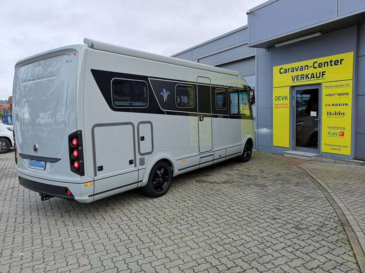 Niesmann + Bischoff iSmove 6.9 E 132 kW+AHK+SOLAR+ALDE+KLIMA+NAVI - Интегриран кемпер: снимка 4 Niesmann + Bischoff iSmove 6.9 E 132 kW+AHK+SOLAR+ALDE+KLIMA+NAVI - Интегриран кемпер: снимка 4