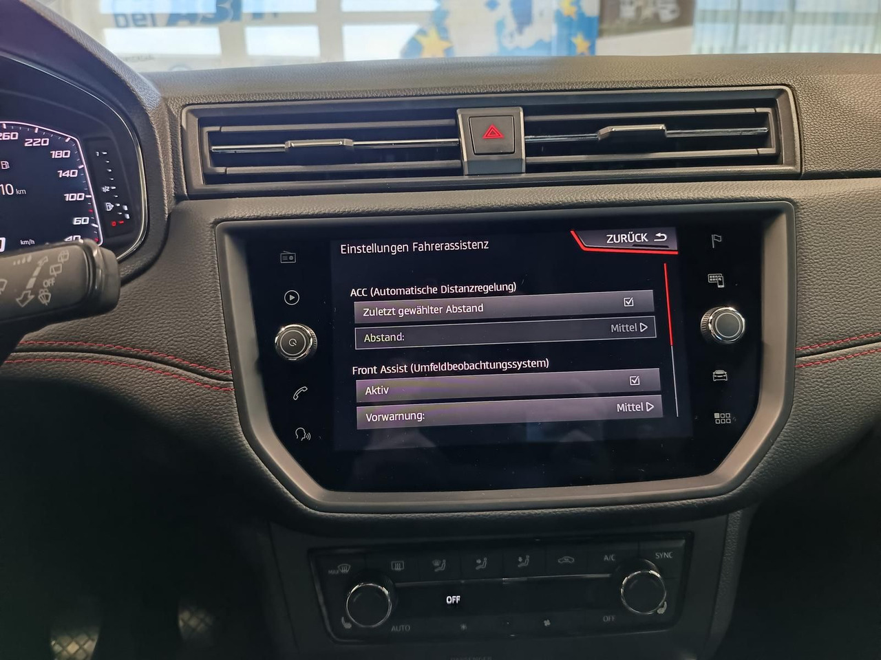 Джип Seat Arona 1,5TSI FR*AHK*NAVI*ACC*LED*BEATS*R-KAM*DAB: снимка 13