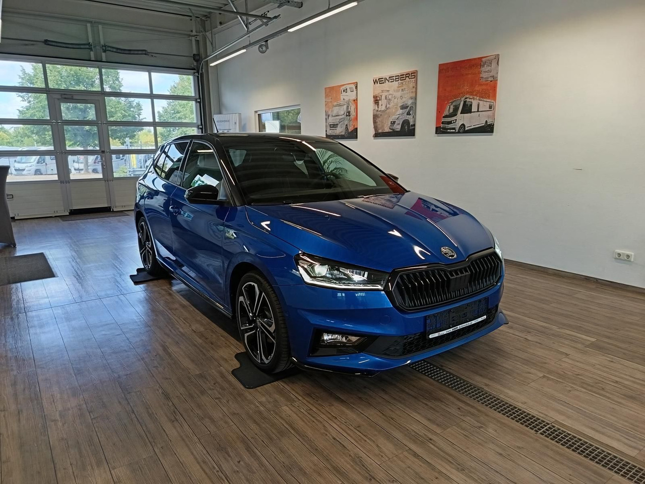 Skoda Fabia Monte Carlo 110 kW DSG*LED*ACC*R-KAM*KESSY - Седан: снимка 3 Skoda Fabia Monte Carlo 110 kW DSG*LED*ACC*R-KAM*KESSY - Седан: снимка 3