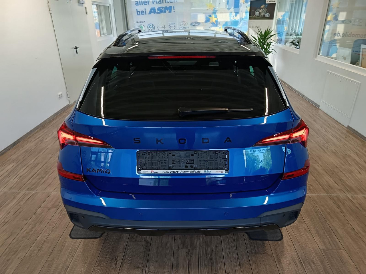 Skoda Kamiq Monte Carlo 1,5 TSI DSG*PANO*AHK*5J.GARANT - Джип: снимка 5 Skoda Kamiq Monte Carlo 1,5 TSI DSG*PANO*AHK*5J.GARANT - Джип: снимка 5