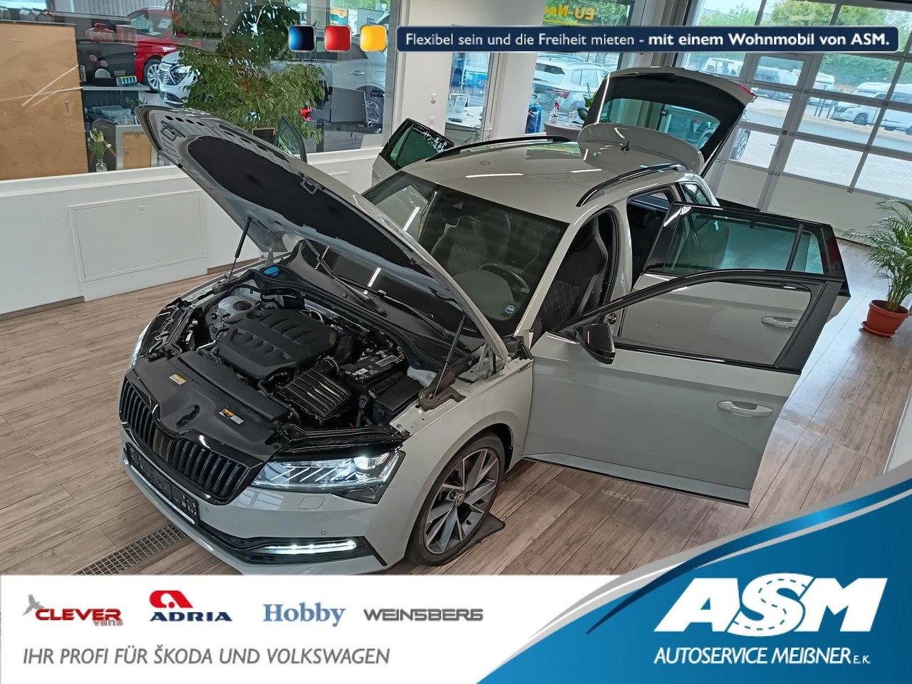 Skoda Superb Combi Sportline 2.0TSI DSG4x4*AHK*DCC*ACC - Комби: снимка 1 Skoda Superb Combi Sportline 2.0TSI DSG4x4*AHK*DCC*ACC - Комби: снимка 1
