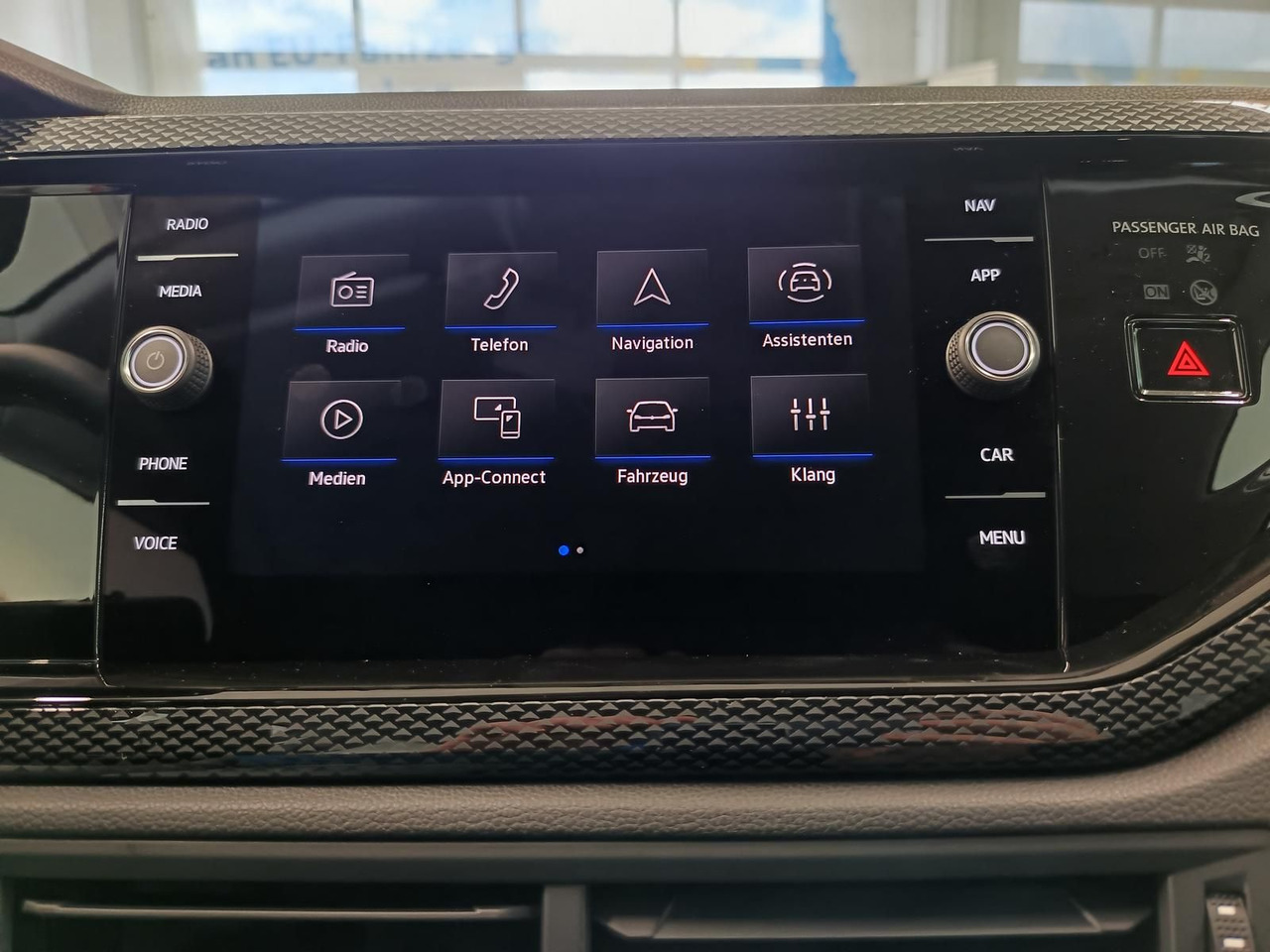 Лек автомобил Volkswagen Polo Life 1.0 TSI 70kW DSG*LED*ACC*R-KAM*DAB*PDC: снимка 11 Лек автомобил Volkswagen Polo Life 1.0 TSI 70kW DSG*LED*ACC*R-KAM*DAB*PDC: снимка 11