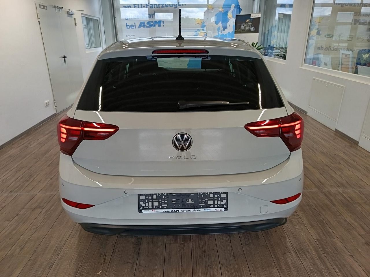 Volkswagen Polo Life 1.0 TSI 70kW DSG*LED*ACC*R-KAM*DAB*PDC - Лек автомобил: снимка 5 Volkswagen Polo Life 1.0 TSI 70kW DSG*LED*ACC*R-KAM*DAB*PDC - Лек автомобил: снимка 5