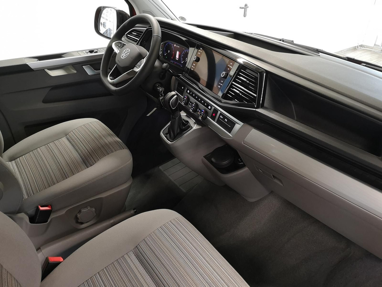 Пътнически бус Volkswagen T6.1 California Coast DSG*SONDERZINSAKTION 3,99%: снимка 19
