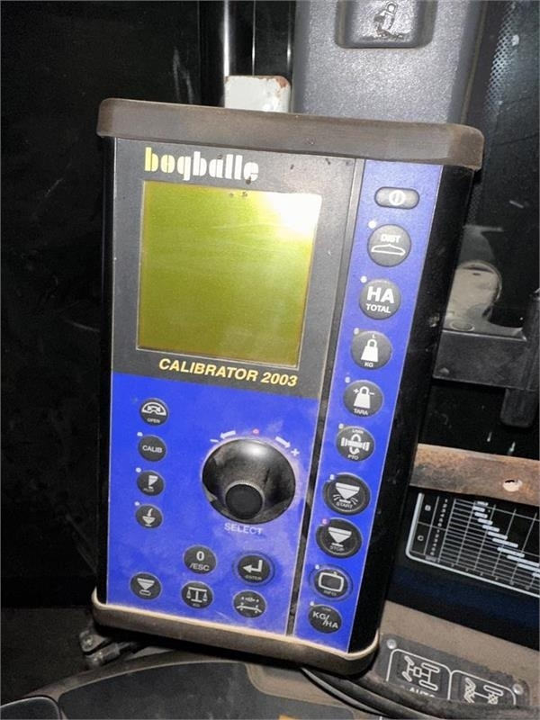 Bogballe EXW Trend. 2200L - Разпръсквач за оборски тор: снимка 5 Bogballe EXW Trend. 2200L - Разпръсквач за оборски тор: снимка 5