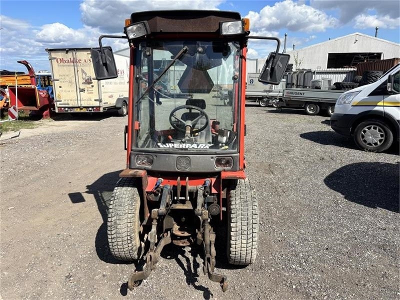Carraro 3800 HST Superpark - Трактор за комунални дейности: снимка 2 Carraro 3800 HST Superpark - Трактор за комунални дейности: снимка 2