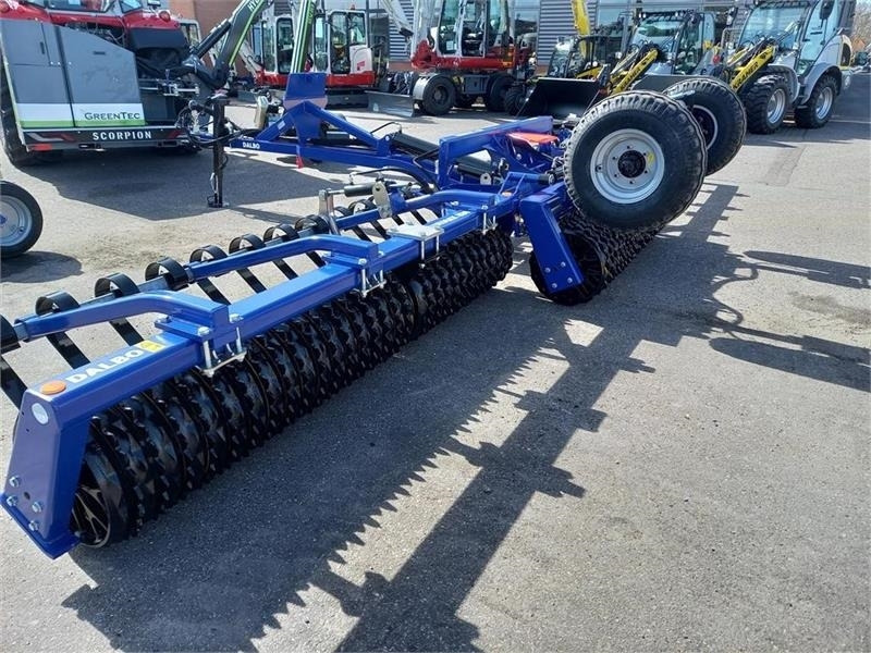 Dal-Bo Minimax 830 55cm Snowflake. - Селскостопански валяк: снимка 3 Dal-Bo Minimax 830 55cm Snowflake. - Селскостопански валяк: снимка 3