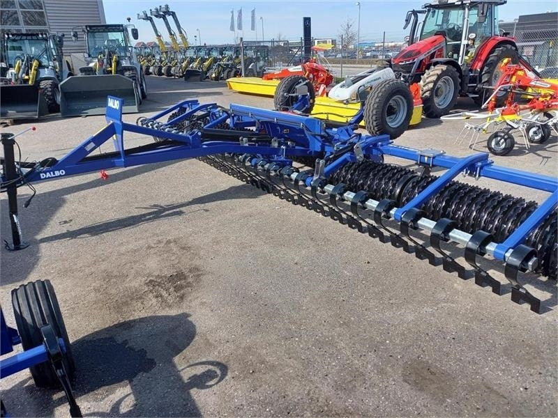 Dal-Bo Minimax 830 55cm Snowflake. - Селскостопански валяк: снимка 1 Dal-Bo Minimax 830 55cm Snowflake. - Селскостопански валяк: снимка 1