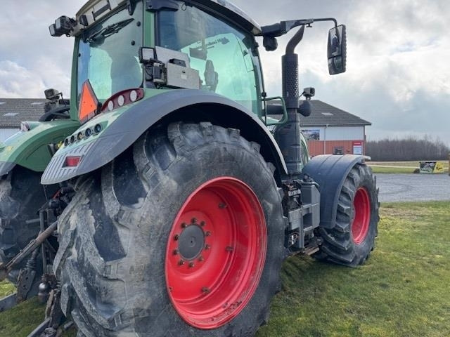 Fendt 720 Vario S4 Profi - Трактор: снимка 3 Fendt 720 Vario S4 Profi - Трактор: снимка 3