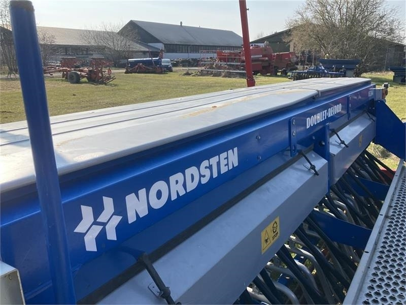 He-Va Doublet COMBI-SEEDER VB 4M - Комбинирана сеялка: снимка 5 He-Va Doublet COMBI-SEEDER VB 4M - Комбинирана сеялка: снимка 5
