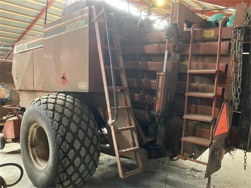 Hesston 4900 - Сламопреса за квадратни бали: снимка 3 Hesston 4900 - Сламопреса за квадратни бали: снимка 3