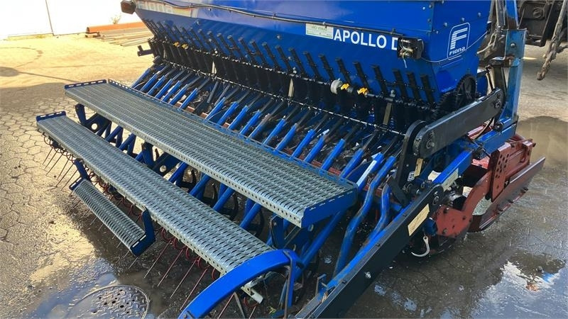 Kuhn HR 3001 M med Fiona Apollo - Комбинирана сеялка: снимка 4 Kuhn HR 3001 M med Fiona Apollo - Комбинирана сеялка: снимка 4