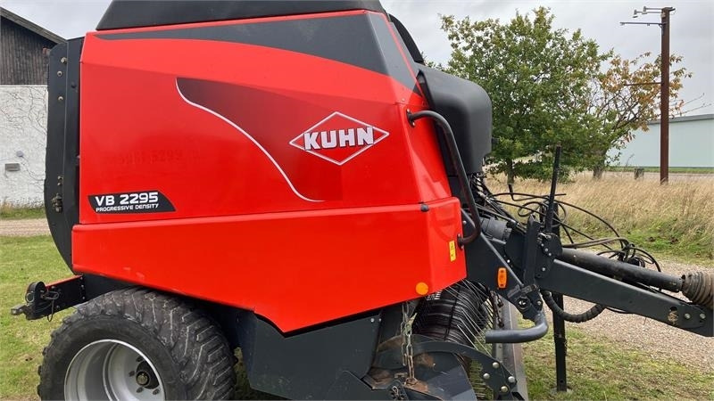 Kuhn VB 2295 - Рулонна сламопреса: снимка 2 Kuhn VB 2295 - Рулонна сламопреса: снимка 2