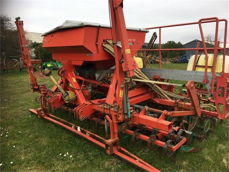 Kverneland KLX 4 meter - Комбинирана сеялка: снимка 1 Kverneland KLX 4 meter - Комбинирана сеялка: снимка 1