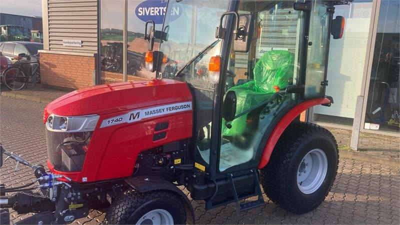 Massey Ferguson 1740 HC Frontlift/pto og 150 cm fejemaskine - Трактор за комунални дейности: снимка 4 Massey Ferguson 1740 HC Frontlift/pto og 150 cm fejemaskine - Трактор за комунални дейности: снимка 4