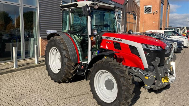 Massey Ferguson 3AL.95 Frontlift og PTO - Трактор: снимка 2 Massey Ferguson 3AL.95 Frontlift og PTO - Трактор: снимка 2