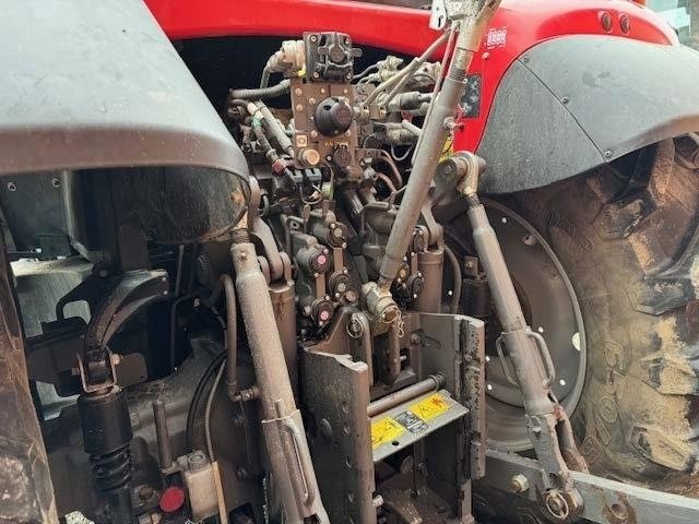 Massey Ferguson 7718S Dyna 6 Efficient inkl. FL4327 Frontlæsser - Трактор: снимка 3 Massey Ferguson 7718S Dyna 6 Efficient inkl. FL4327 Frontlæsser - Трактор: снимка 3