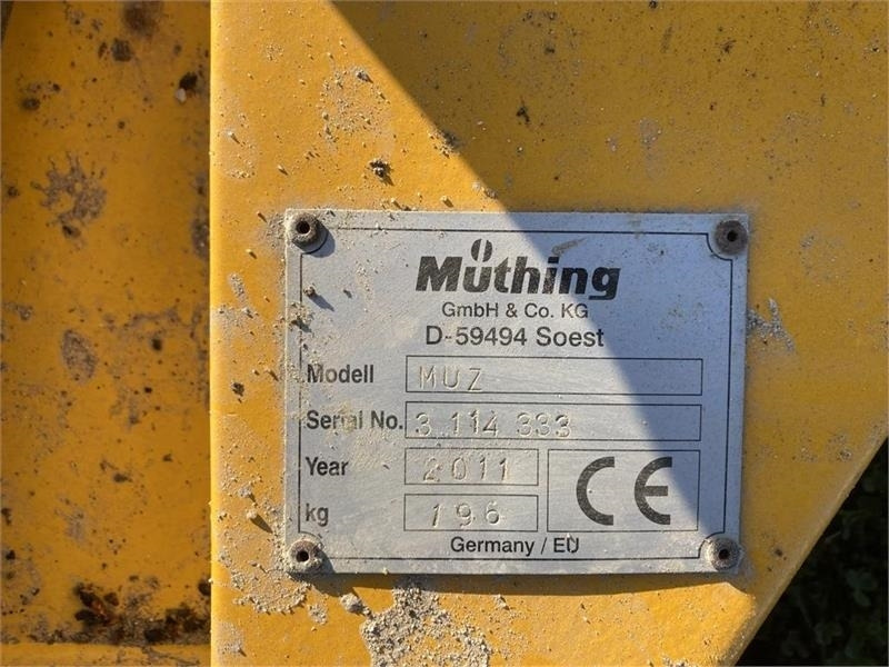 Müthing MUZ - Шредер със странично изместване: снимка 3 Müthing MUZ - Шредер със странично изместване: снимка 3