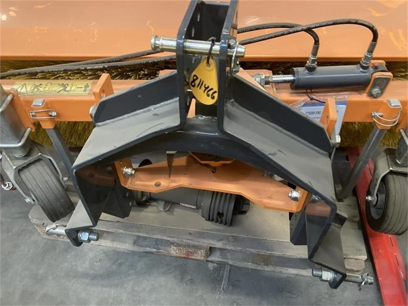 Nesbo FM 1500 P 1000H PTO - 3 pkt. 1 - Четка: снимка 4 Nesbo FM 1500 P 1000H PTO - 3 pkt. 1 - Четка: снимка 4