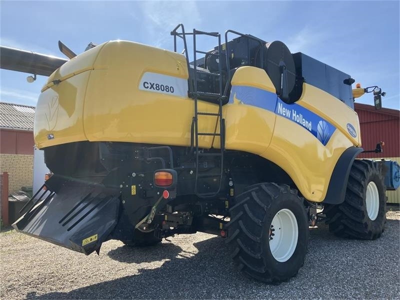 New Holland CX 8080 SLH - Зърнокомбайн: снимка 3 New Holland CX 8080 SLH - Зърнокомбайн: снимка 3