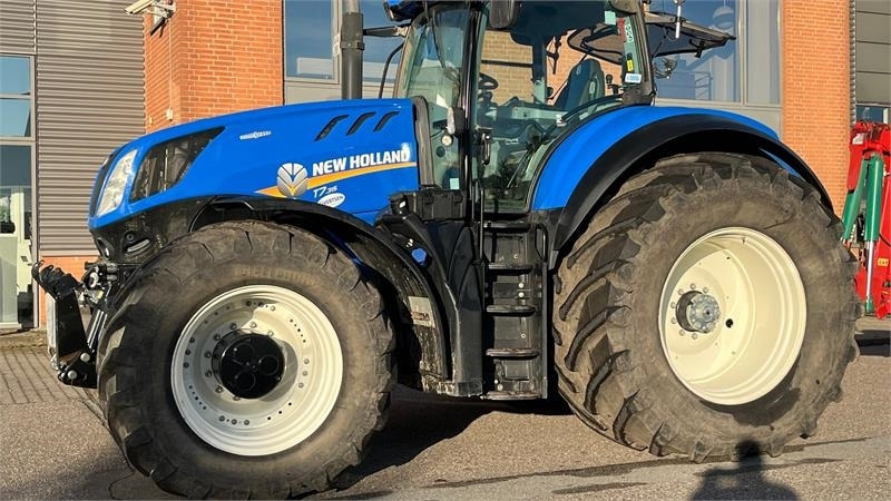 New Holland T7.315 HD AutoComand - Трактор: снимка 1 New Holland T7.315 HD AutoComand - Трактор: снимка 1