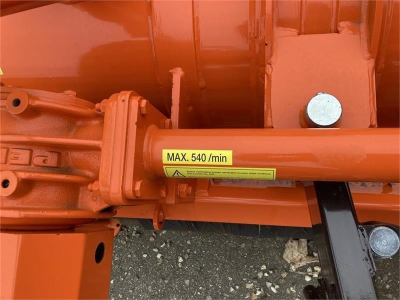 Perfect KT-300 - Косачка: снимка 3 Perfect KT-300 - Косачка: снимка 3