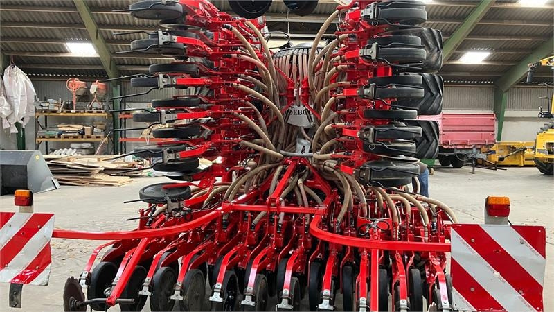 Pöttinger Terrasem C6 Fertilizer - Сеялка: снимка 4 Pöttinger Terrasem C6 Fertilizer - Сеялка: снимка 4