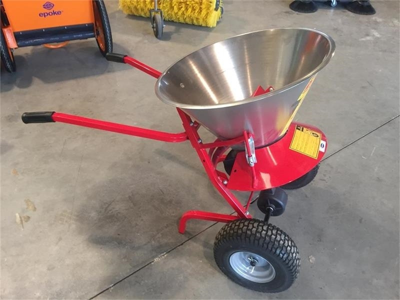 Rondini SPM 50 - Машина за разпръскване на сол/ Пясък: снимка 1 Rondini SPM 50 - Машина за разпръскване на сол/ Пясък: снимка 1