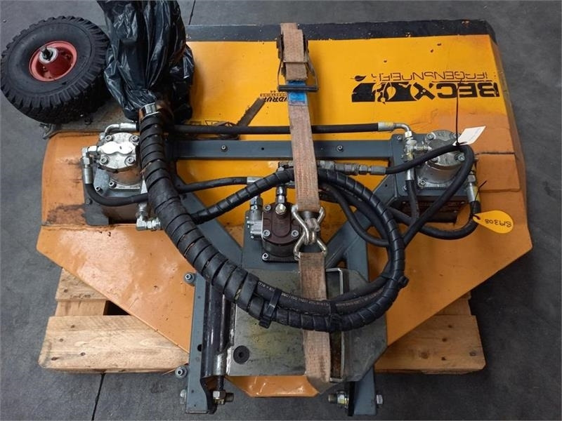 Becx HS 130 HR 45 l/min - Селскостопанска техника: снимка 4 Becx HS 130 HR 45 l/min - Селскостопанска техника: снимка 4