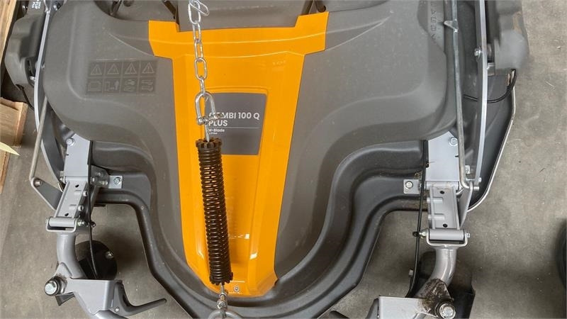 Stiga Park 500WX 4WD inkl. 100 Combi Q plus - Косачка за трева: снимка 3 Stiga Park 500WX 4WD inkl. 100 Combi Q plus - Косачка за трева: снимка 3