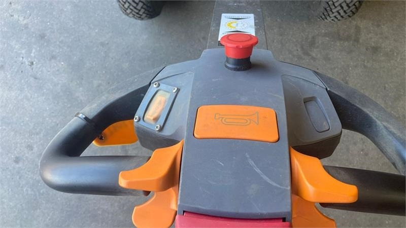 Twinca E-500 Plus - Elektrisk - Мини самосвал: снимка 4 Twinca E-500 Plus - Elektrisk - Мини самосвал: снимка 4
