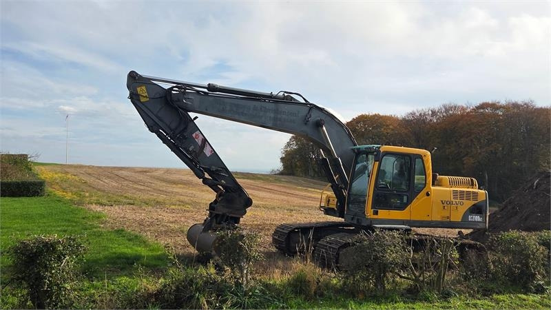 Volvo EC210 BLC - Верижен багер: снимка 4 Volvo EC210 BLC - Верижен багер: снимка 4