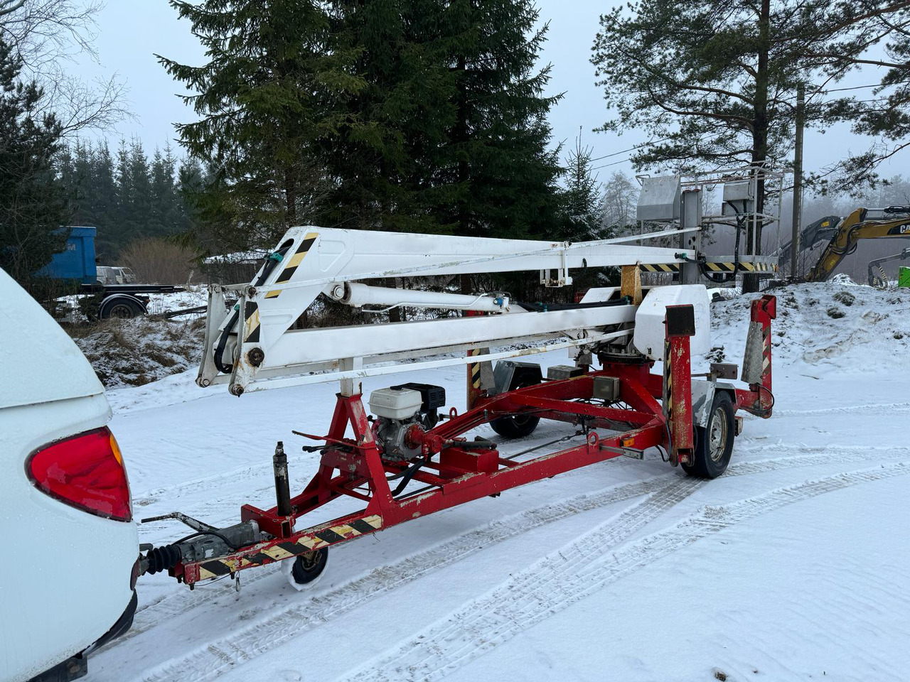 AITO LIFT 10-2 KORVTÕSTUK - Вишка на ремарке: снимка 1 AITO LIFT 10-2 KORVTÕSTUK - Вишка на ремарке: снимка 1