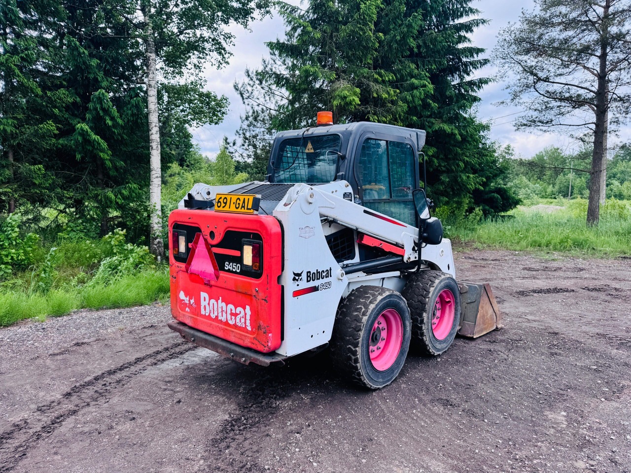 BOBCAT S450 - Мини челен товарач: снимка 4 BOBCAT S450 - Мини челен товарач: снимка 4