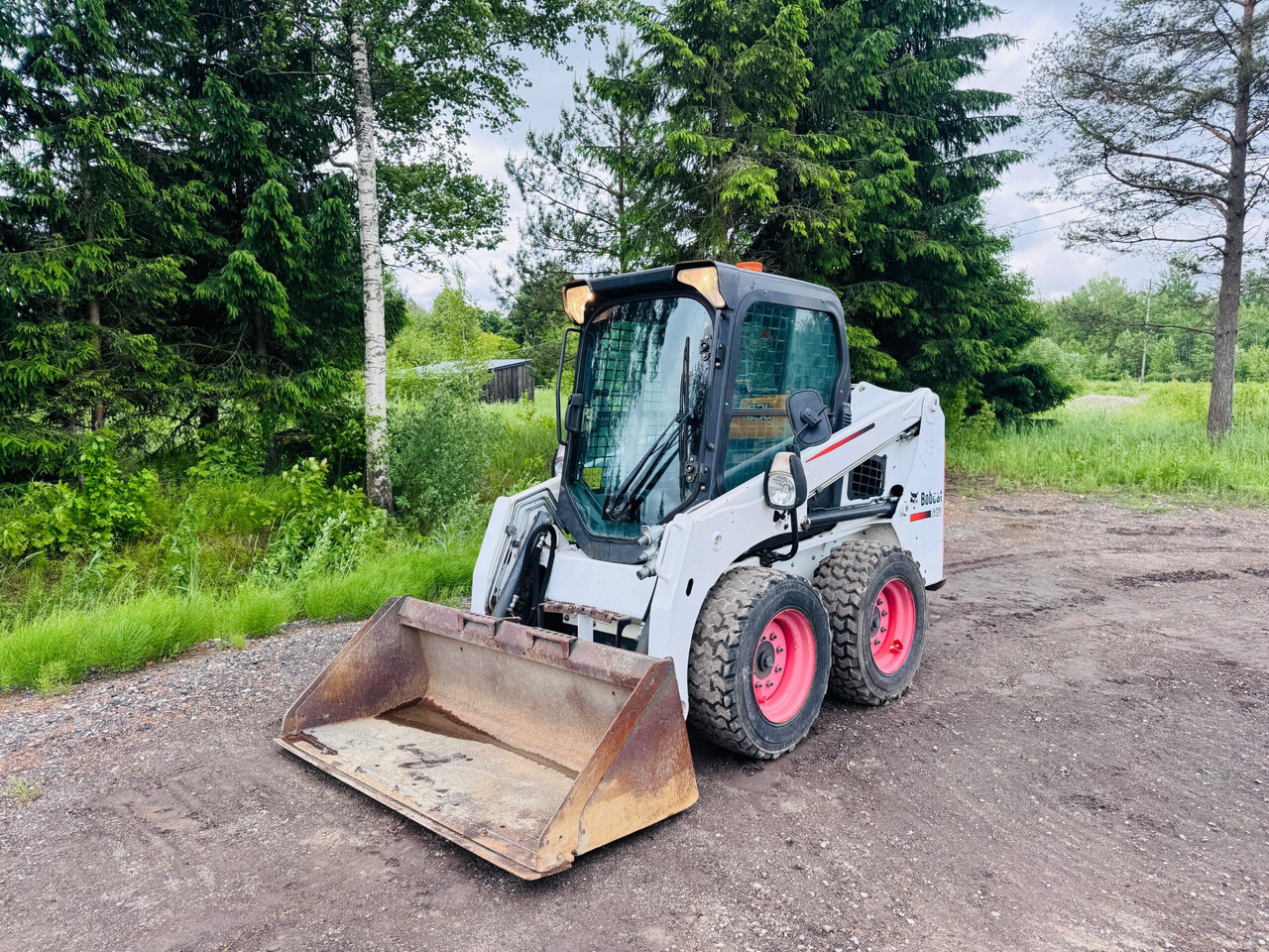 BOBCAT S450 - Мини челен товарач: снимка 1 BOBCAT S450 - Мини челен товарач: снимка 1